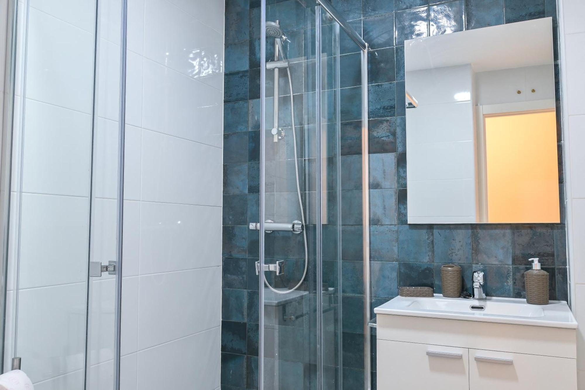 For You Rentals Agradable Apartamento Temporal De Un Dormitorio En Carabanchel Pol49 Madrid Eksteriør billede